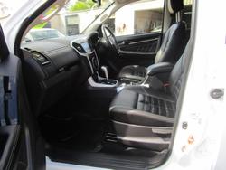 2020 Isuzu MU-X LS-T