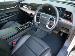 2025 KGM Torres Hybrid K40