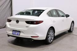 2023 Mazda 3 G20 Touring