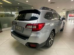 2019 Subaru Outback 2.5i