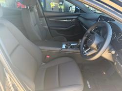 2025 Mazda 3 G20 Evolve