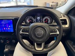 2018 Jeep Compass Longitude