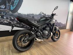 2025 Yamaha MT-07 LA (ABS)