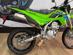 2025 Kawasaki KLX300 GREEN