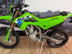 2025 Kawasaki KLX300 GREEN