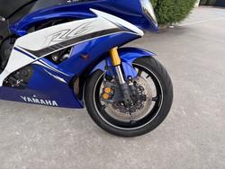 2011 Yamaha YZF-R6 Blue / White