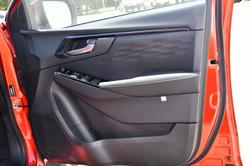 2025 Isuzu D-MAX BLADE