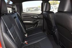 2025 Isuzu D-MAX BLADE