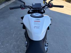 2025 CFMOTO 2025 CF Moto 650CC 675NK ABS Glacier White