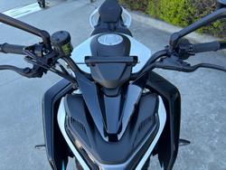 2025 CFMOTO 2025 CF Moto 650CC 675NK ABS Glacier White