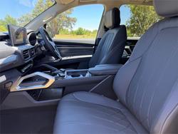 2025 LDV D90 EXECUTIVE (4WD)