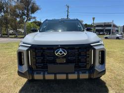 2025 LDV D90 EXECUTIVE (4WD)