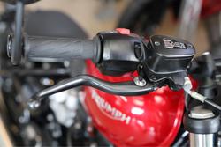 2022 Triumph Bonneville Bobber Bobber Red