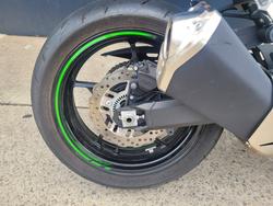 2021 Kawasaki Z900 (ZR900) GREEN