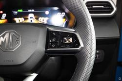 2025 MG ZS Essence Hybrid+