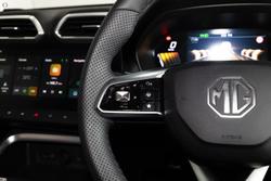 2025 MG ZS Essence Hybrid+