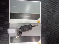 2015 Renault Trafic 66KW X82 Glacier White