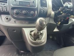 2015 Renault Trafic 66KW X82 Glacier White