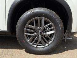 2025 Nissan X-TRAIL ST