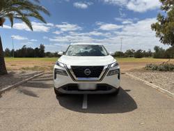 2025 Nissan X-TRAIL ST