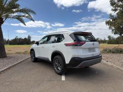 2025 Nissan X-TRAIL ST