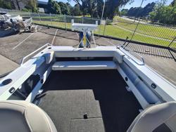 2023 QUINTREX 481 Fishabout Pro