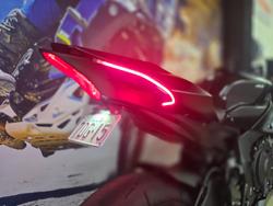 2025 Yamaha YZF-R1 BLACK