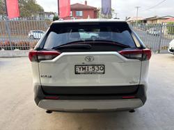 2022 Toyota RAV4 GXL