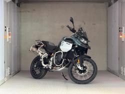 2025 BMW F 900 GS Adventure Ride Pro F 900 Green