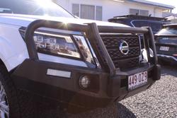 2022 Nissan Navara ST