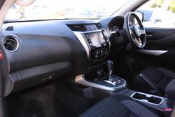 2022 Nissan Navara ST