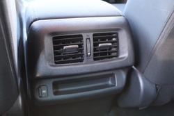 2022 Nissan Navara ST