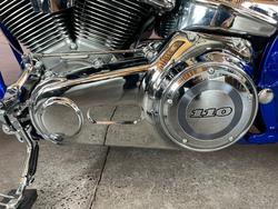 2014 Harley-davidson 2014 HARLEY-DAVIDSON 1800CC FXSBSE CVO BREAKOUT Silver