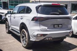 2025 Isuzu MU-X X-TERRAIN