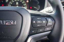 2025 Isuzu MU-X X-TERRAIN