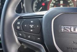 2025 Isuzu MU-X X-TERRAIN