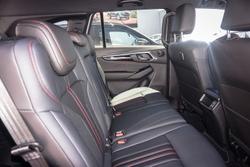 2025 Isuzu MU-X X-TERRAIN