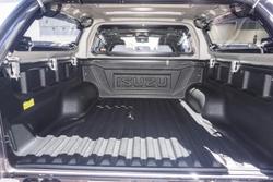 2025 Isuzu D-MAX LS-U