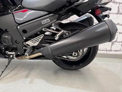 2022 Kawasaki Ninja ZX-14R ABS (ZX1400J) Ninja Grey