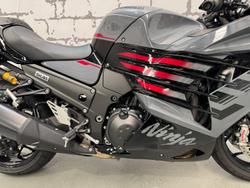 2022 Kawasaki Ninja ZX-14R ABS (ZX1400J) Ninja Grey