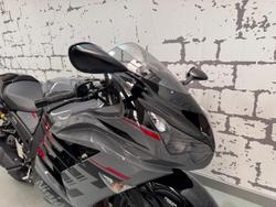 2022 Kawasaki Ninja ZX-14R ABS (ZX1400J) Ninja Grey