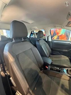 2025 Volkswagen T-Roc 110TSI Style