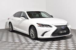 2019 Lexus ES 300h Luxury