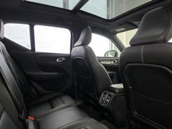 2018 Volvo XC40 D4 R-Design