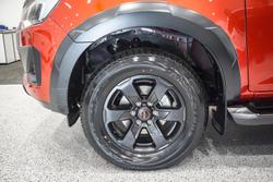 2025 Isuzu D-MAX X-TERRAIN