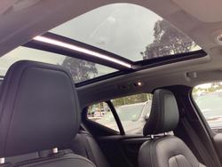 2021 Volvo XC40 T4 Inscription