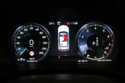 2020 Volvo XC40 T5 R-Design