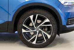 2020 Volvo XC40 T5 R-Design