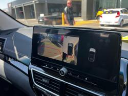 2025 Mahindra XUV3XO AX7L