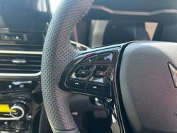 2025 Mahindra XUV3XO AX7L